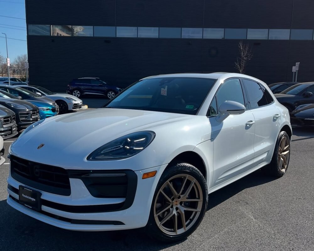 Fresh Full Detail in this Porche Macan ready for sale.##CarDetailing #Detailing #AutoDetailing #